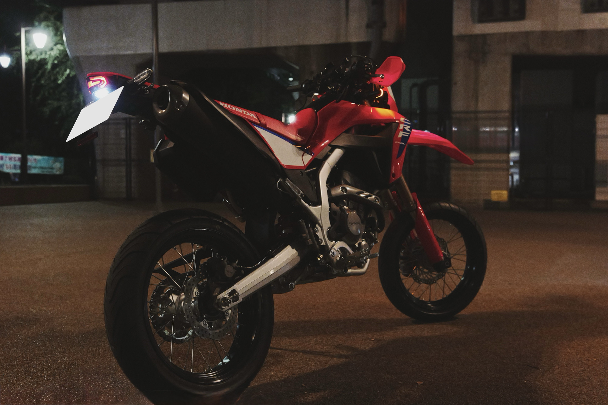 モタード化したCRF250L（S）2025が納車となりました！街乗り最強の一台