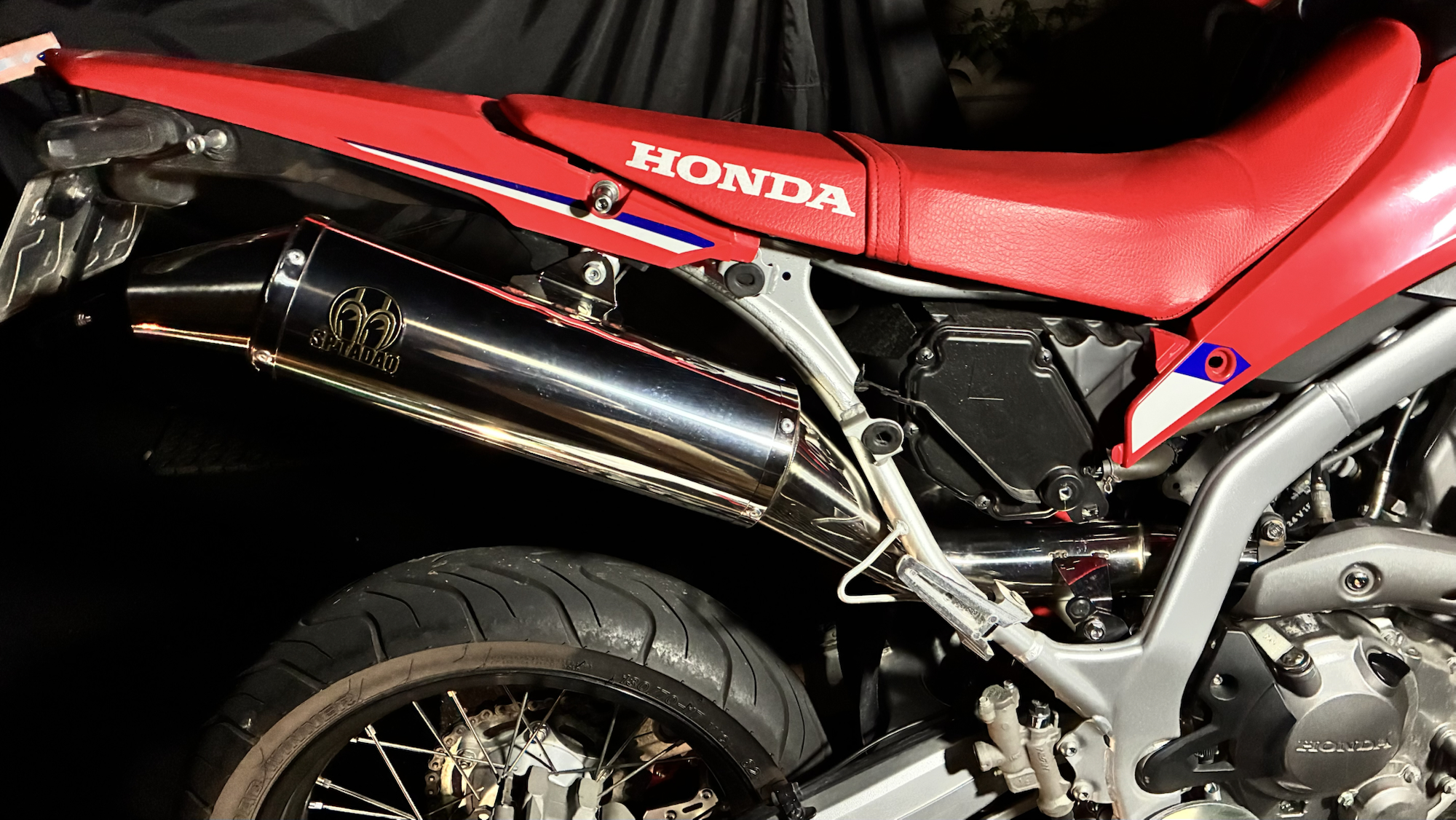 SP TADAO パワーボックサイレンサー CRF250L/RALLY img_1353.jpg
